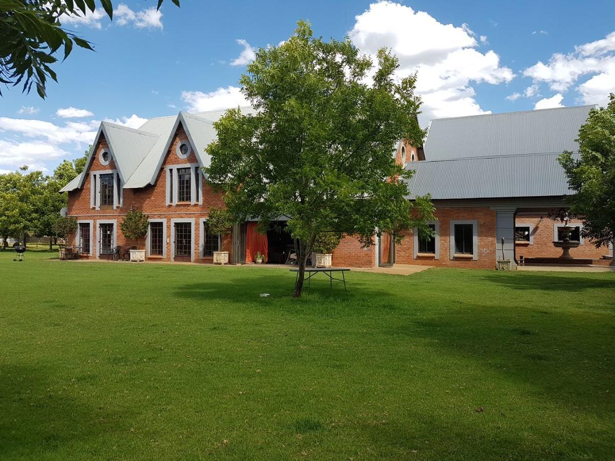 Millstream Inn Guest House Skeerpoort Εξωτερικό φωτογραφία
